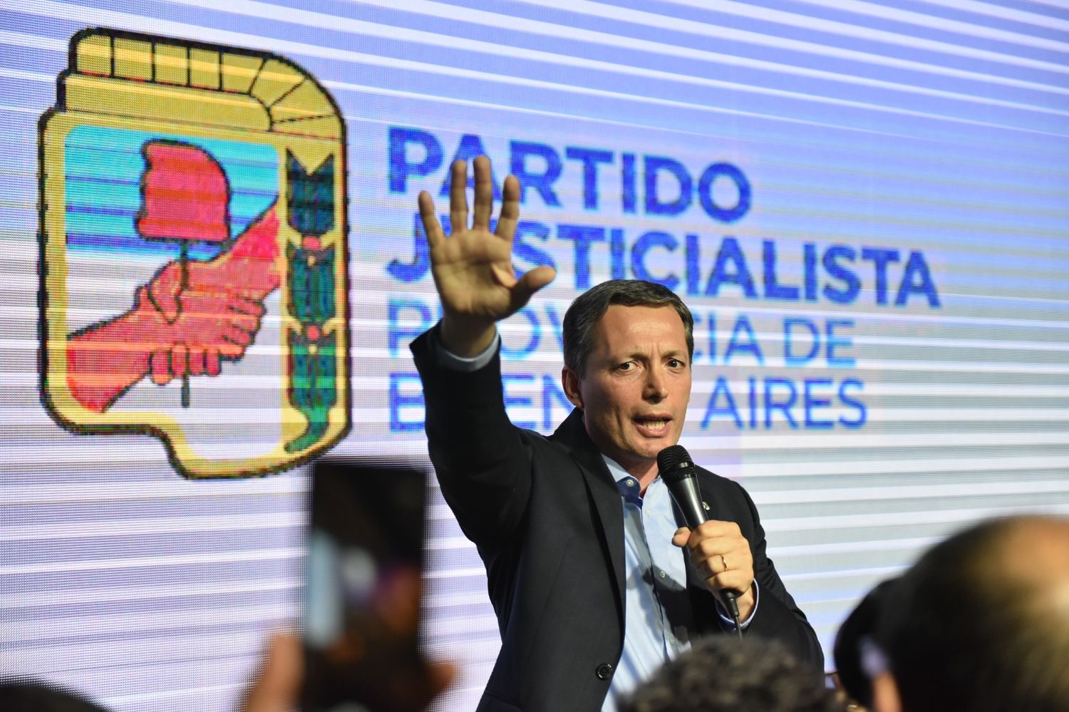 "El peronismo está al borde de la fractura", advirtió el intendente de Esteban Echeverría, Fernando Gray